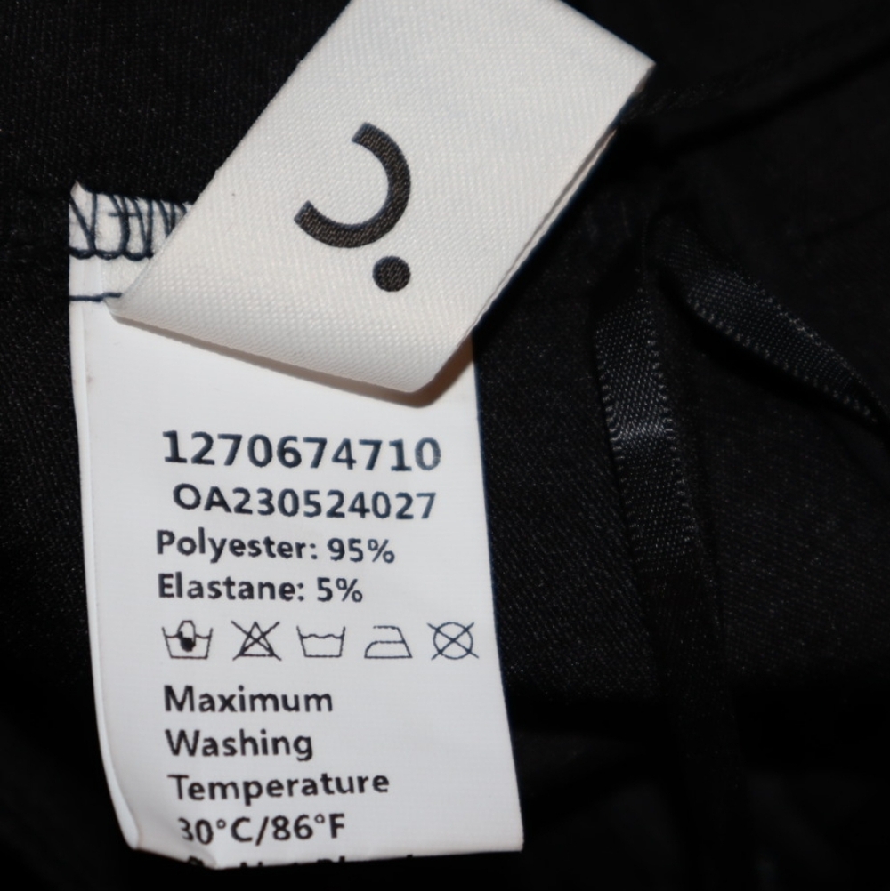 Commense gathered detailingmid lengthconcealed zi… - image 11